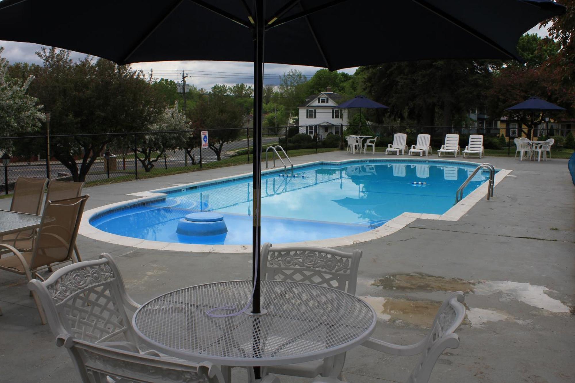 Berkshire Inn Pittsfield Εξωτερικό φωτογραφία