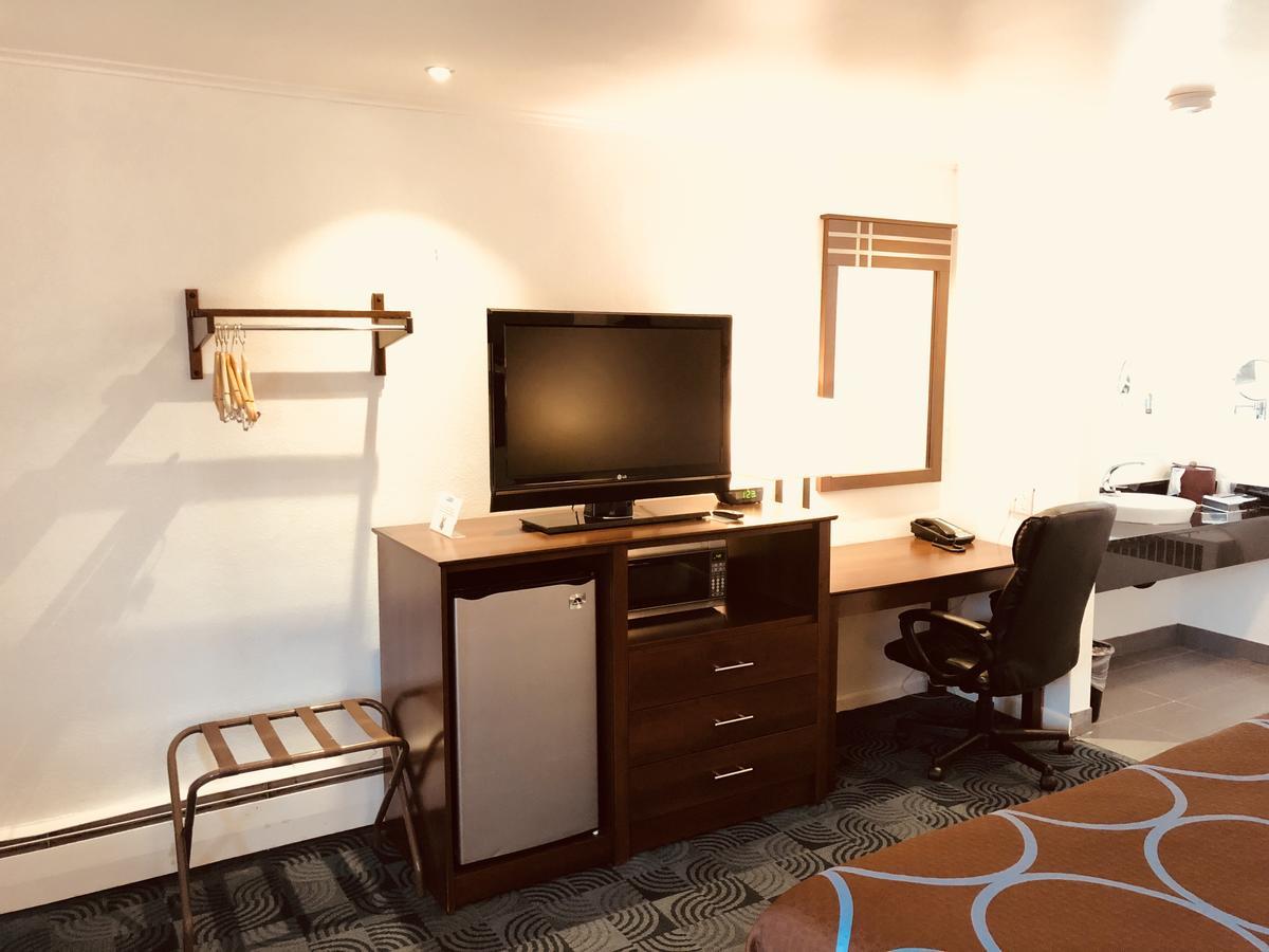 Berkshire Inn Pittsfield Εξωτερικό φωτογραφία